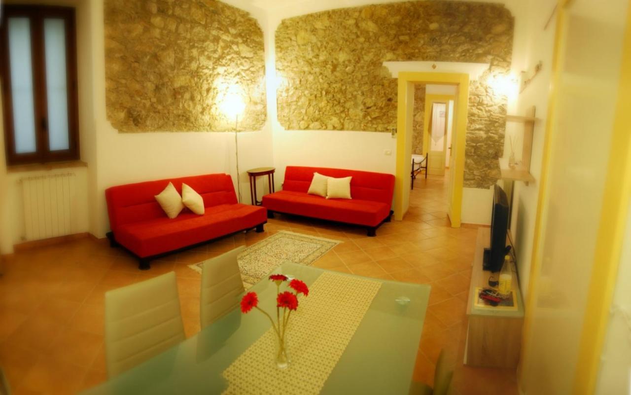 Incantevole E Storico Appartamento In Pieno Centro Taormina Kültér fotó